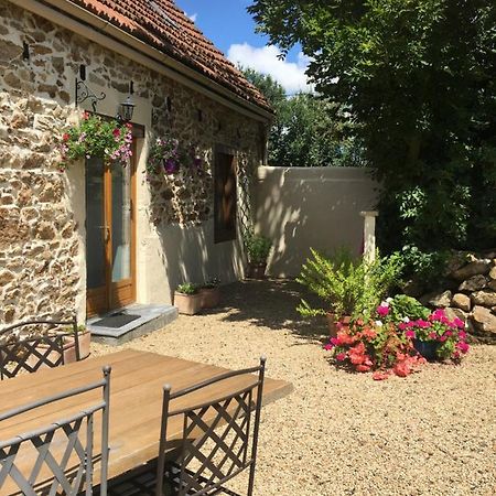 Gites Du Manoir Runan Bagian luar foto