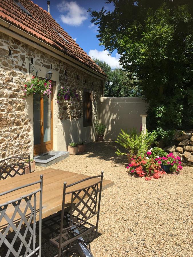 Gites Du Manoir Runan Bagian luar foto