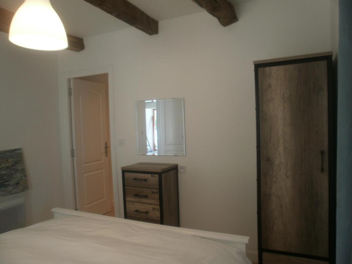 Gites Du Manoir Runan Bagian luar foto