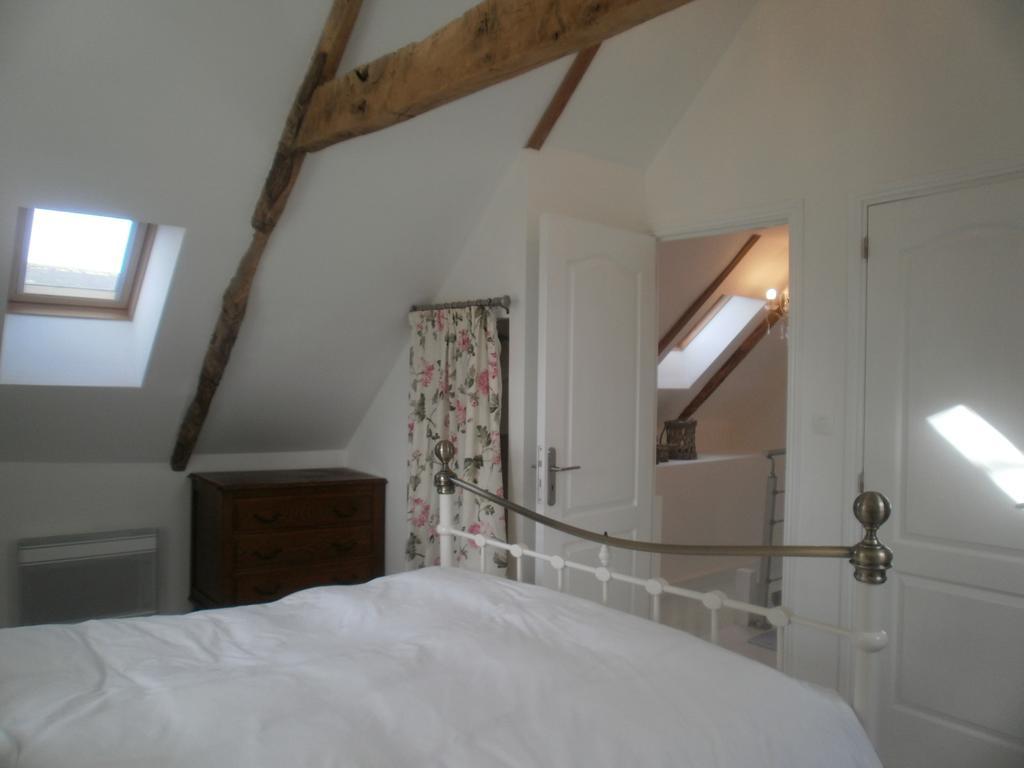 Gites Du Manoir Runan Bagian luar foto