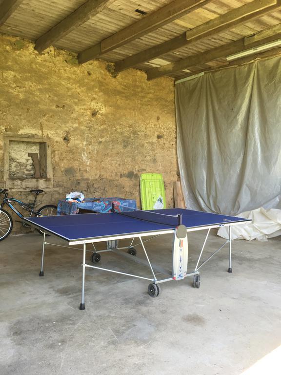 Gites Du Manoir Runan Bagian luar foto